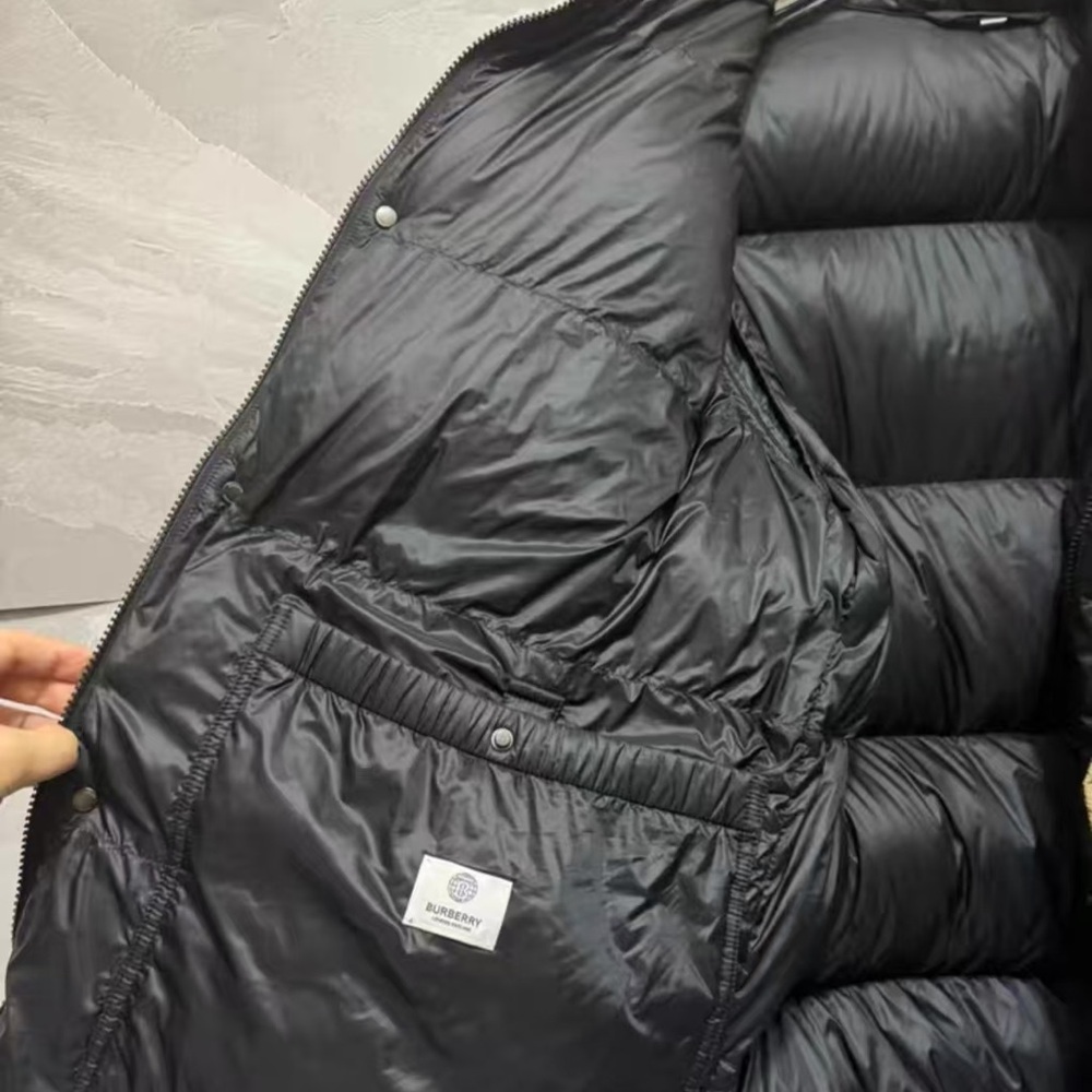 Burberry Black Jacket With Logo Patch - image 5